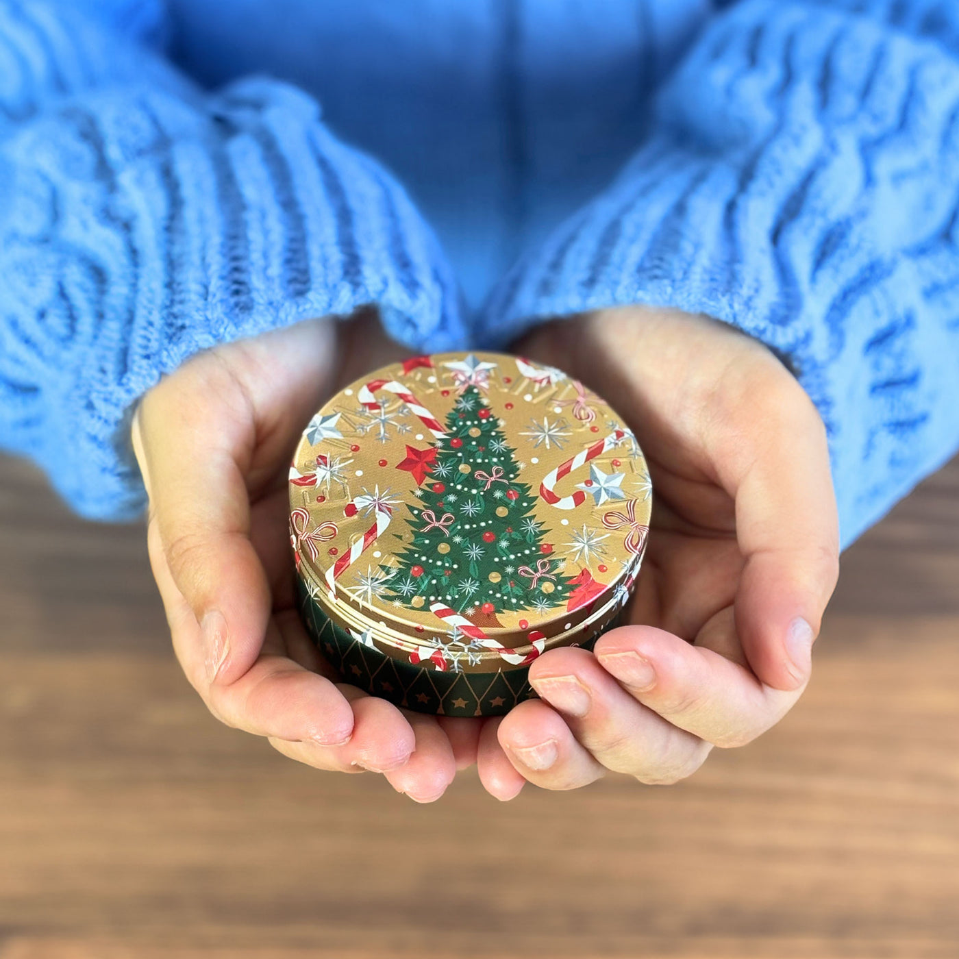 ウィンター・スパークル／スチームクリーム限定デザイン缶