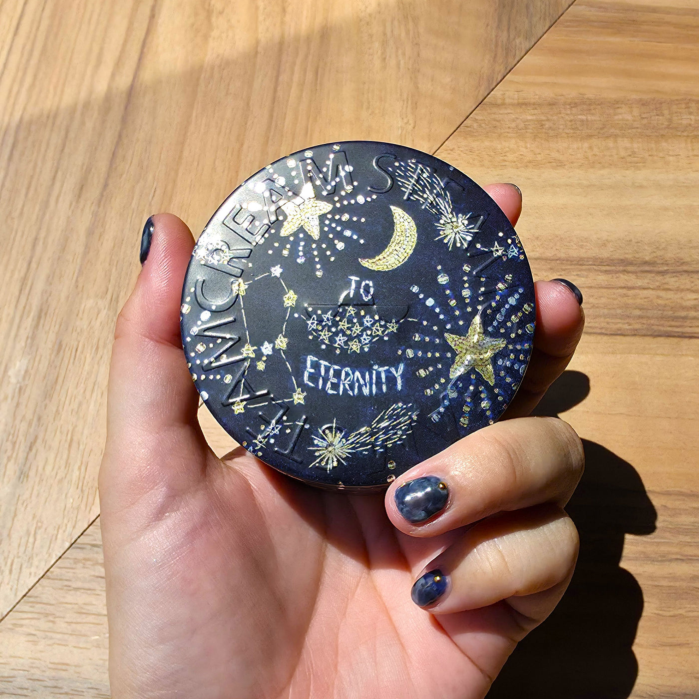 トゥ・エタニティ／スチームクリーム限定デザイン缶